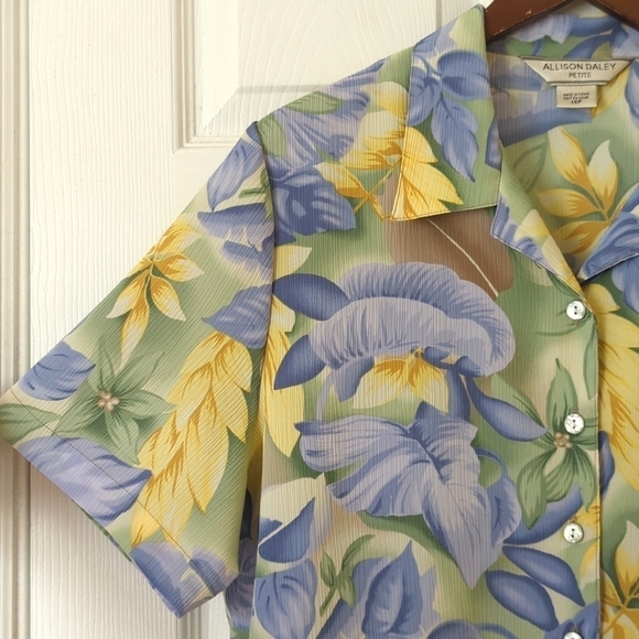 Allison Daley 90's Vintage Floral Lightweight Short Sleeve Button Down Top 14P - Picture 6 of 12